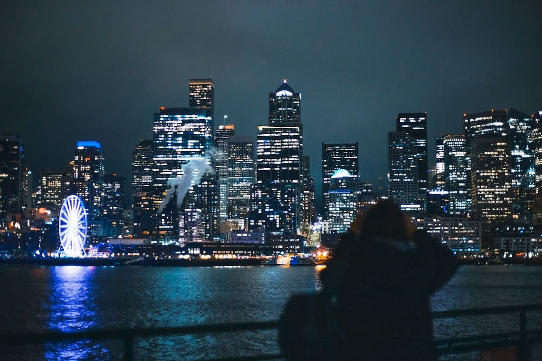 雷暴气候隐藏健康要挟！怎么科学避险？专家提示